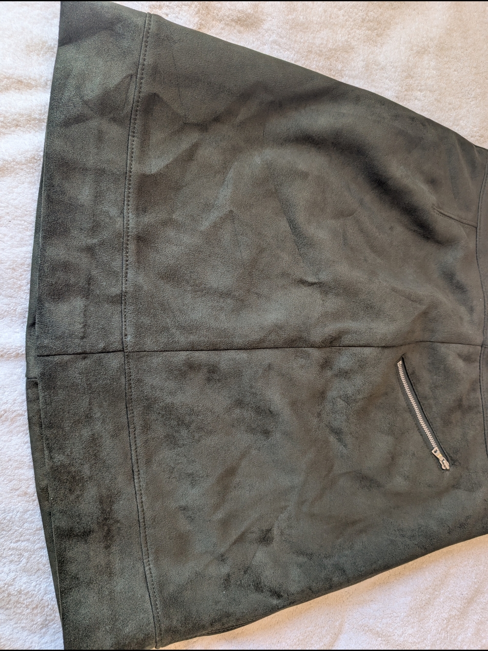 LOFT Olive Green Faux Suede A-Line Mini Skirt Zipper Detail Size 4 - Picture 4 of 9